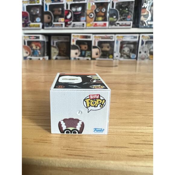 BITTY Bride Kevin Minion Funko Pop #970 Despicable Me Minions Movies Halloween - Picture 5 of 6